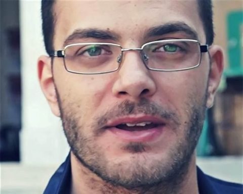 Ο Πρόεδρος της Ε.Ι.Ν.Α. Δημήτρης Ζιαζιάς